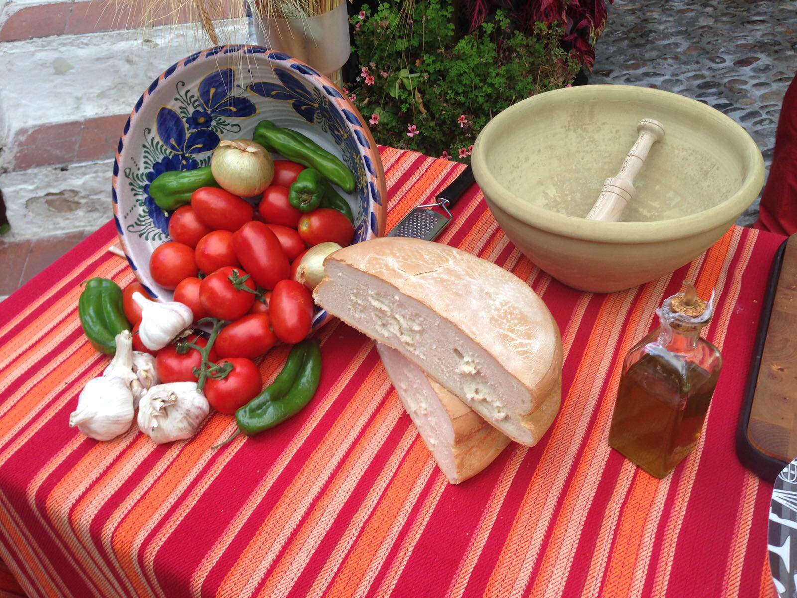 5 claves para saborear el mejor salmorejo cordobés, por Bodegas Mezquita5 claves para saborear el mejor salmorejo cordobés, por Bodegas Mezquita