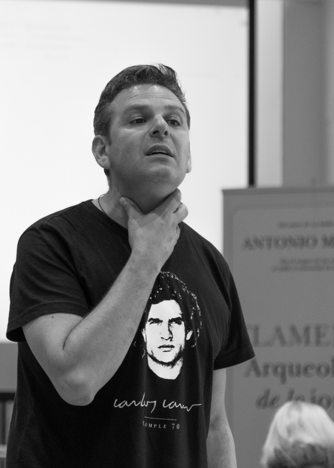 Arqueología de lo jondo, una defensa a la memoria de las raíces andalusíes