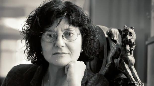 Ángeles Mora, la pasión por la escritura 