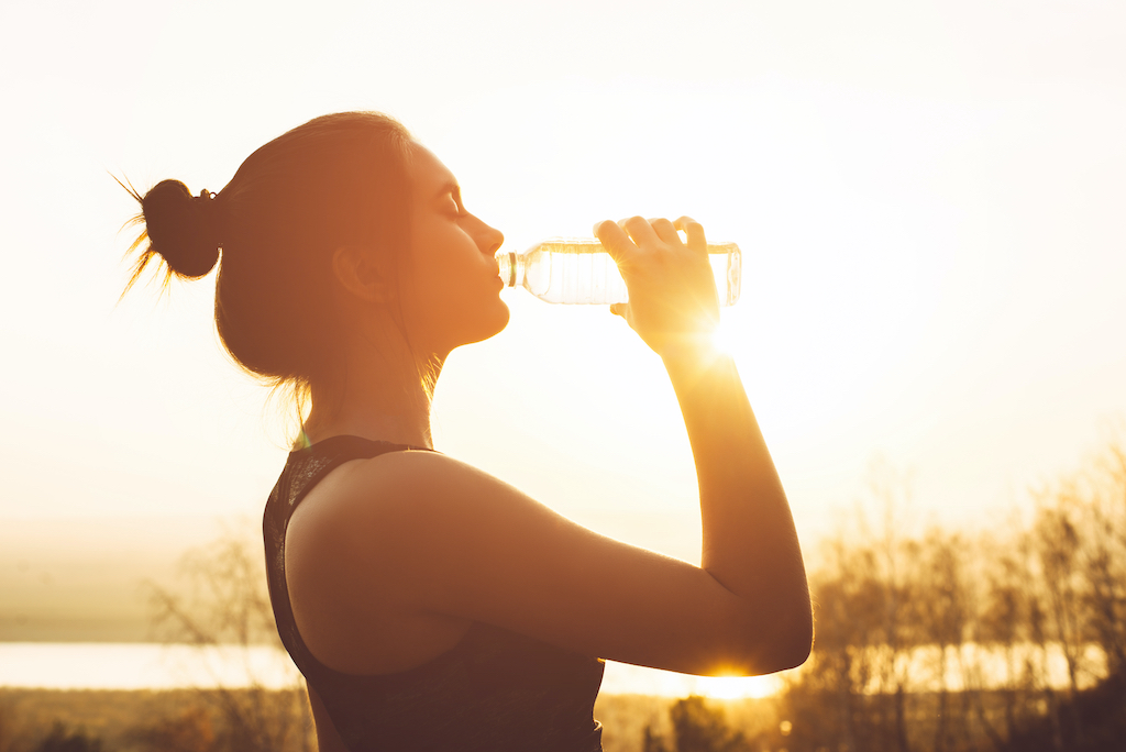 Beneficios del agua frente al COVID
