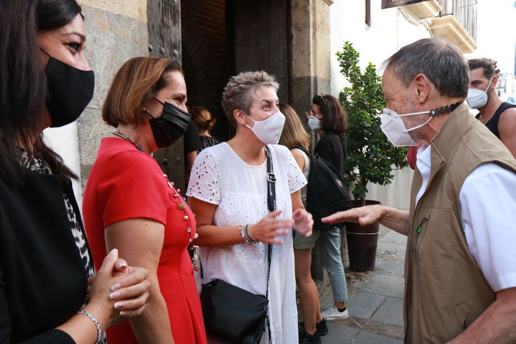Jose Luis Moreno rueda su nueva serie “Glow and Darkness” en Hammam Al Ándalus Córdoba