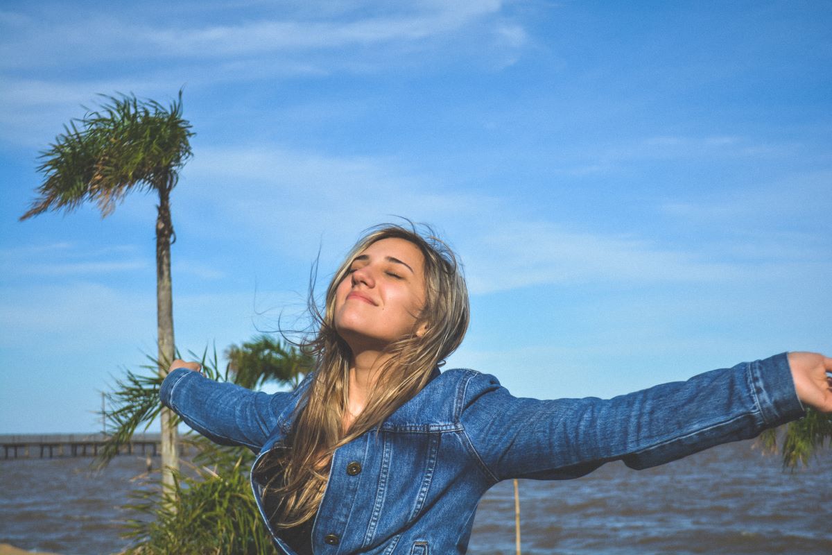 Descubre cómo producir serotonina de manera natural