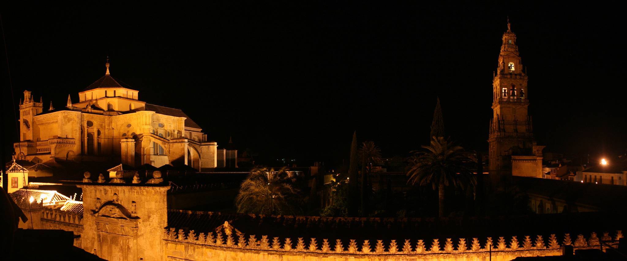 Inmersión en la historia: paseo por Córdoba y relax en el hammam